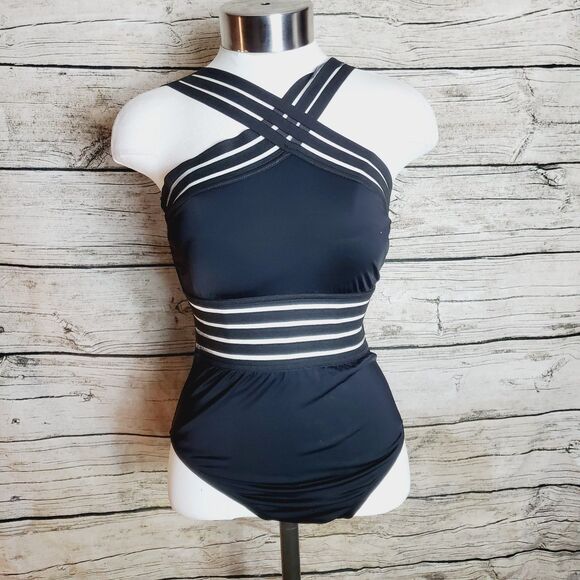 Hilor Black Cross Front One Piece Swimsuit Size Small (4-6) - Picture 2 of 7